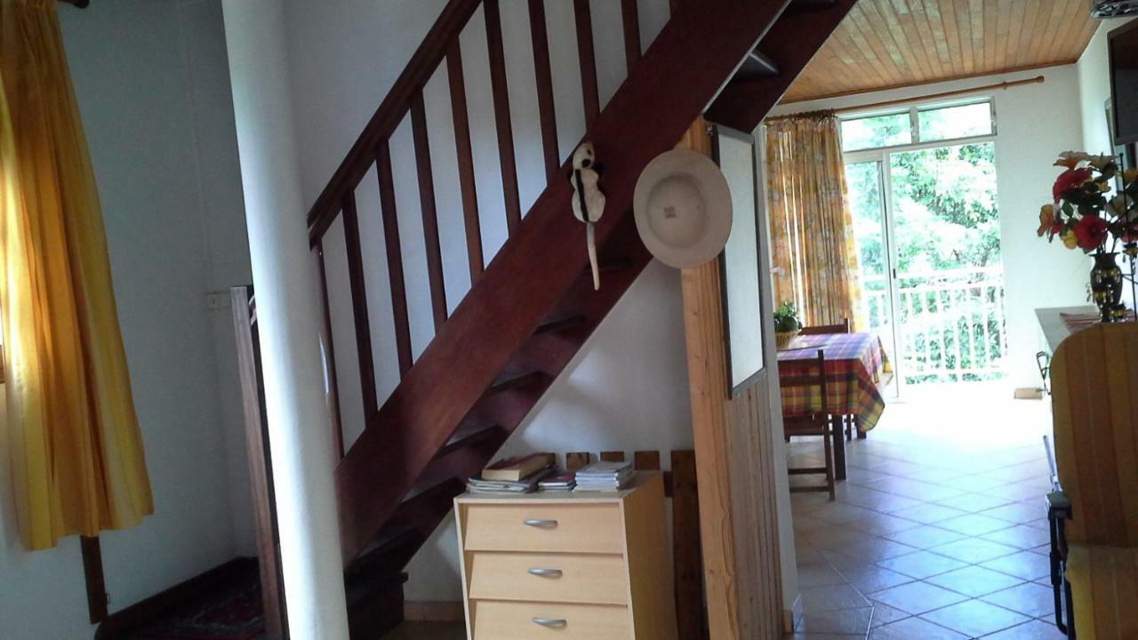 Chez Rosy Appartement Le Robert Buitenkant foto