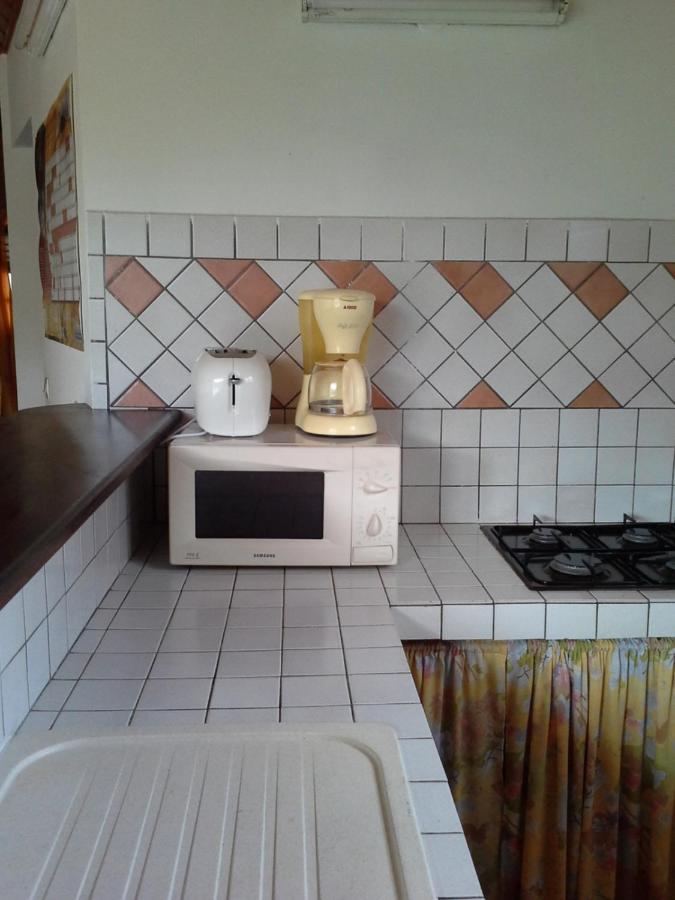 Chez Rosy Appartement Le Robert Buitenkant foto